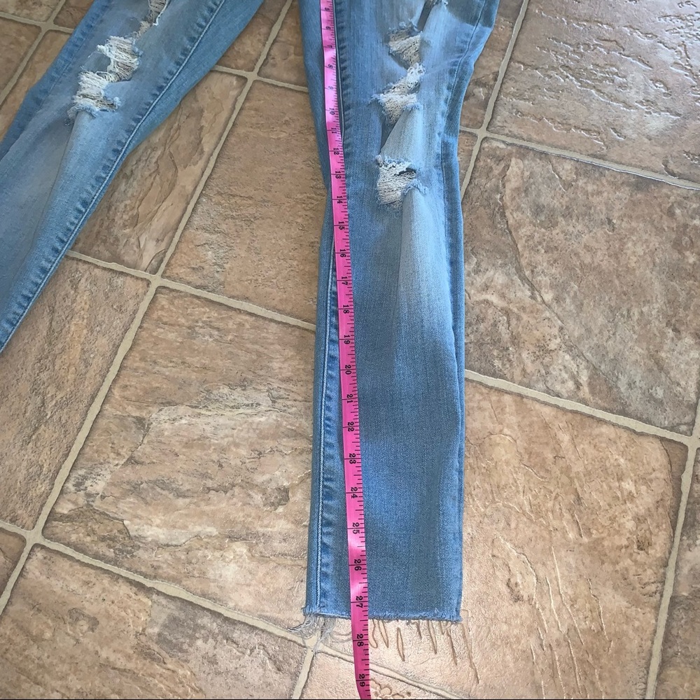 Universal Thread Distressed Skinny Ankle Jeans - Picture 9 of 13